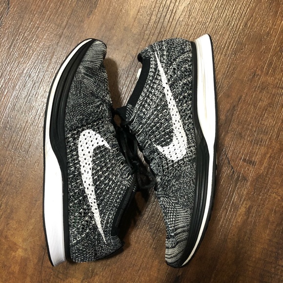 2016 Nike Oreo flyknit racer 2.0 men’s8/womns 9.5 - Picture 3 of 8